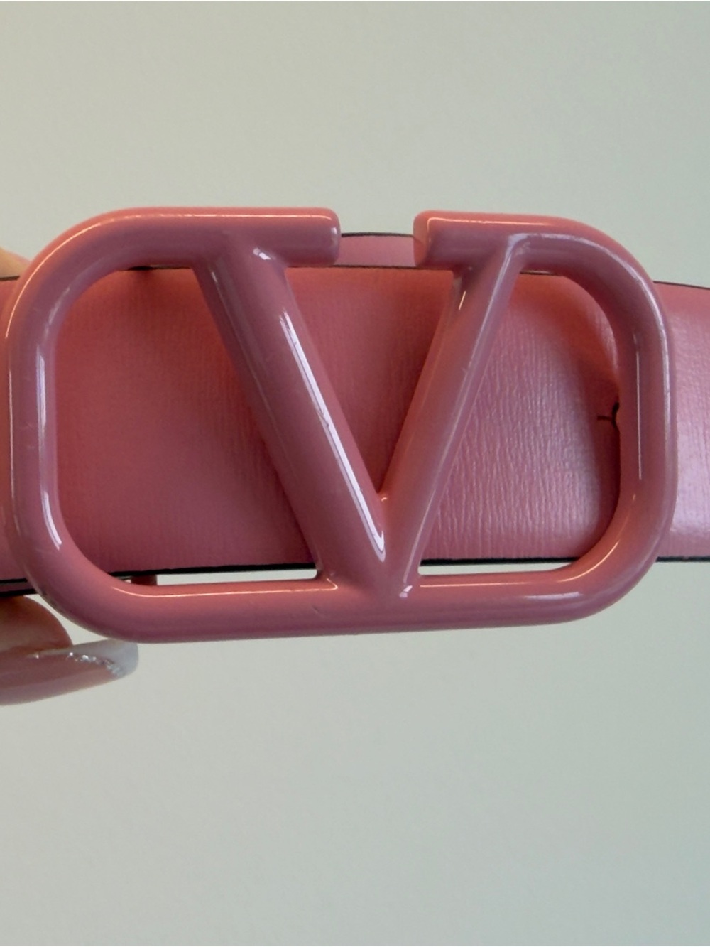 Authentic Valentino Garavani Pink Leather V-Logo Belt
